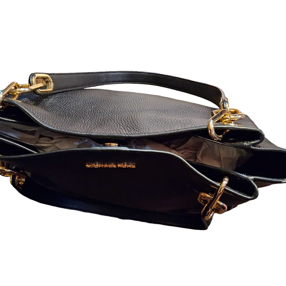 michael kors purse - Picture 8 of 11